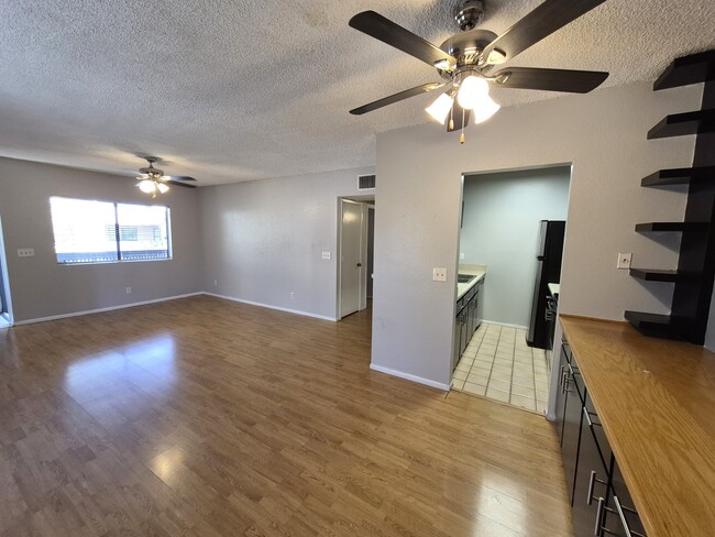 Building Photo - 8080 E Speedway Blvd