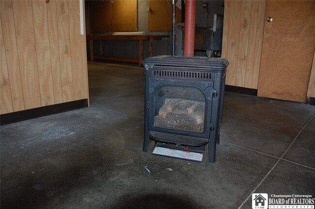 Building Photo - 2656 1/2 Horton Rd