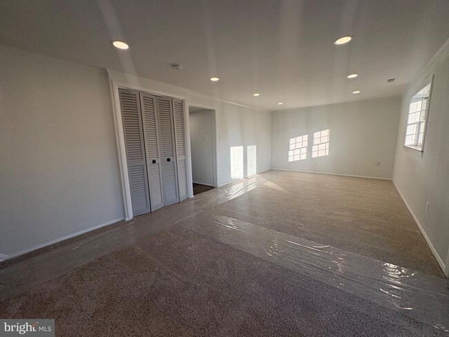 Building Photo - 119 E Padonia Rd