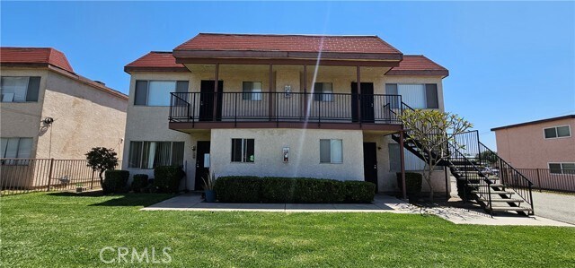 Primary Photo - 4211 Mountain Dr