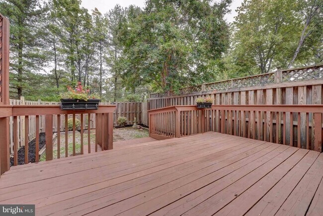 Building Photo - 7794 Euclid Way