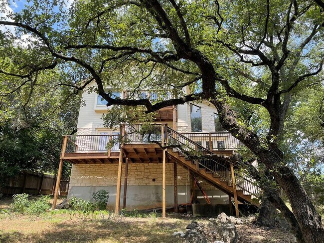 Building Photo - 9005 Scottish Pastures Dr