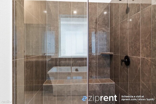 Building Photo - 3 br, 2.5 bath House - 616 Hallwood Dr, Li...