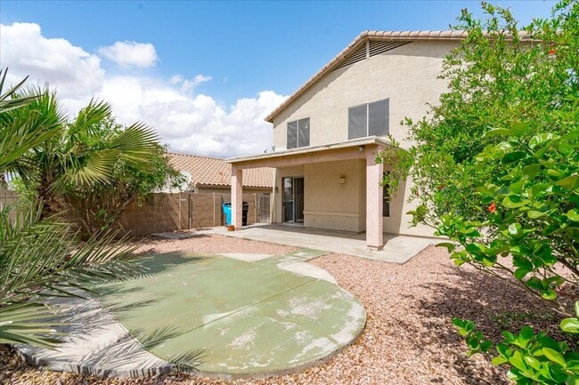 Building Photo - 6349 W Desert Hollow Dr