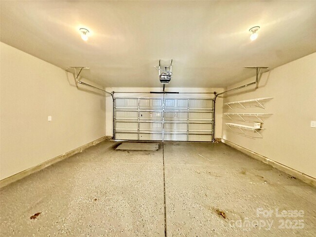 Building Photo - 1210 Leno Ln