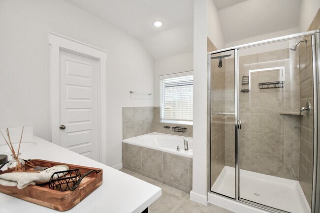 Building Photo - 4653 Cleo Day Dr