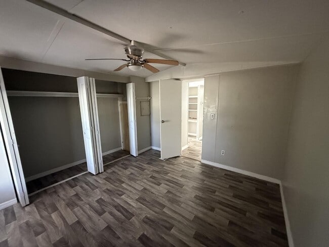 Building Photo - 8135 Tolles Dr