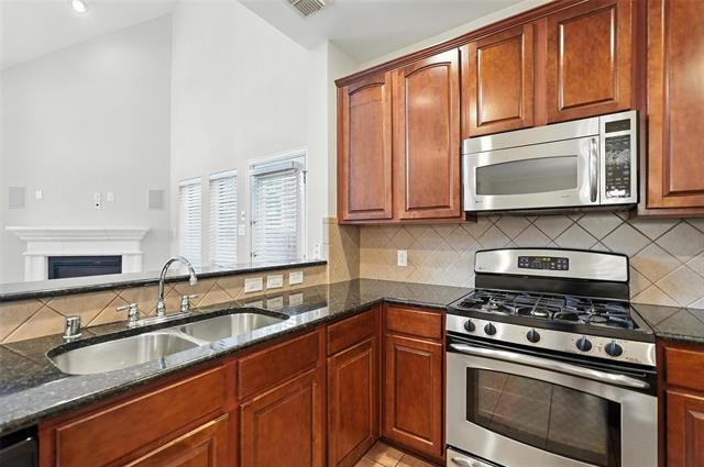 Building Photo - 2101 Broadstone Dr