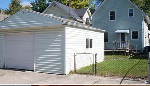 Building Photo - 860 Geneva Ave