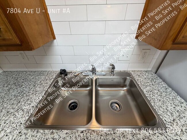 Building Photo - 7804 Avenue U