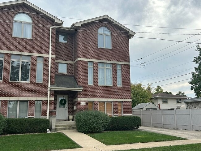 Building Photo - 9207 Gerritsen Ave
