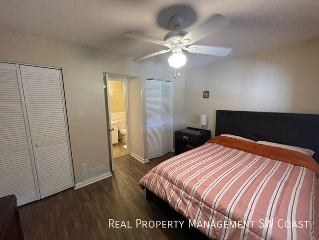 Building Photo - 17430 W Carnegie Cir