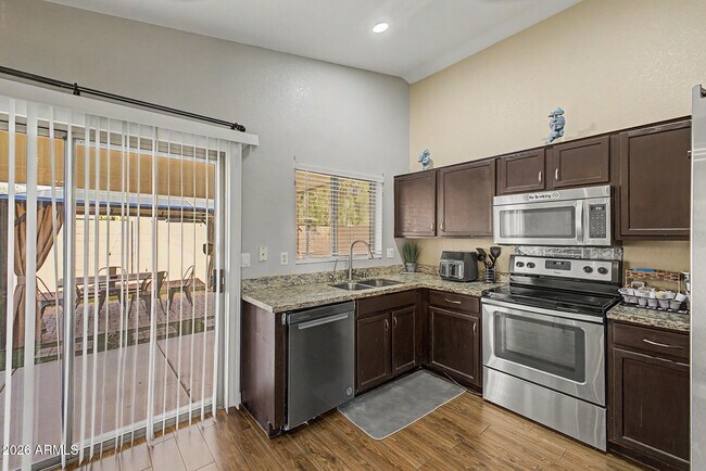 Building Photo - 3819 N 106th Ave