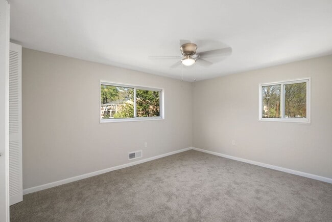 Building Photo - 2BD/2BA- Bethesda Condo in Parkside Community - Utilities Included