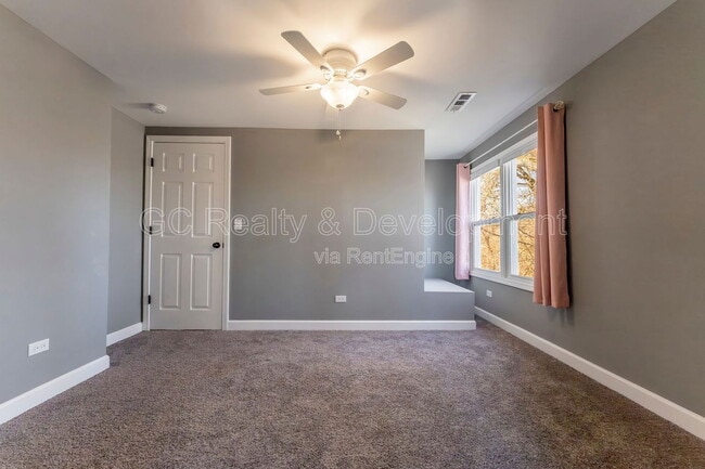 Building Photo - 215 Indian Trail