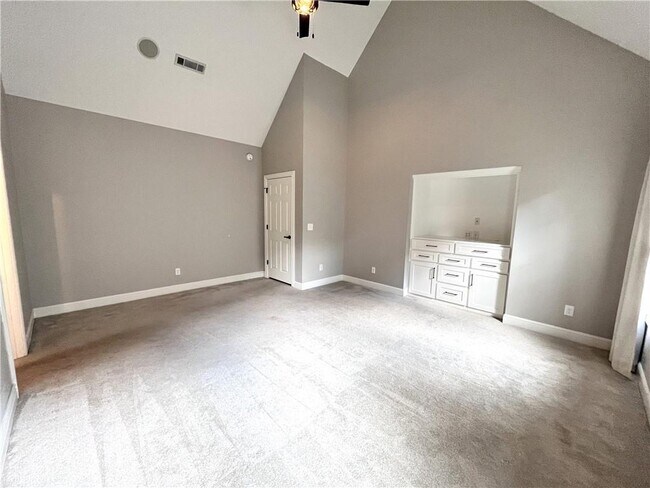 Building Photo - 4416 W Arlington Dr