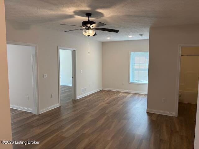 Building Photo - 401 Butterfield Dr