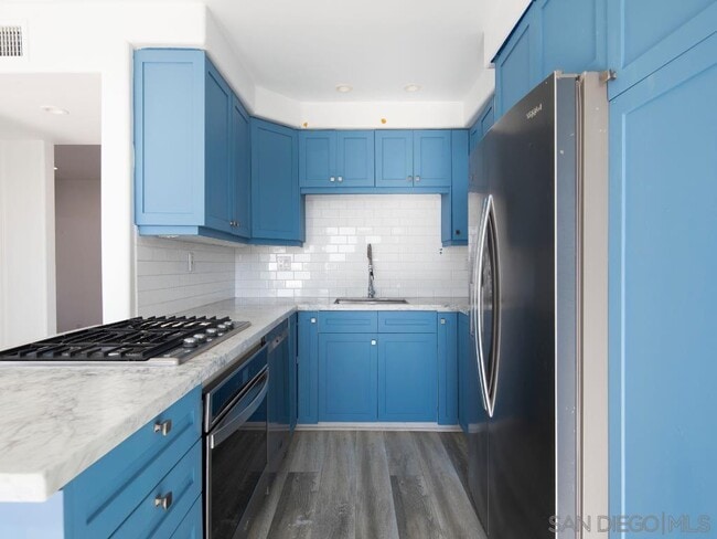Building Photo - 721 Camino Del Mar
