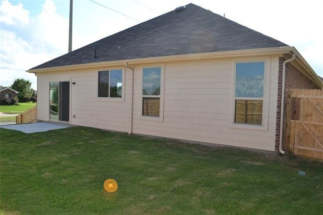 Building Photo - 921 Swan Ridge Dr