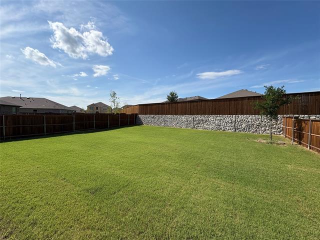 Building Photo - 6047 Tudor Pl
