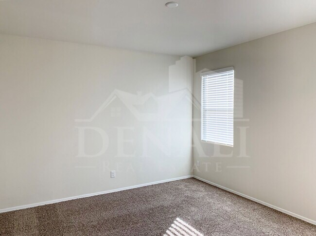 Building Photo - 36837 W Mediterranean Way