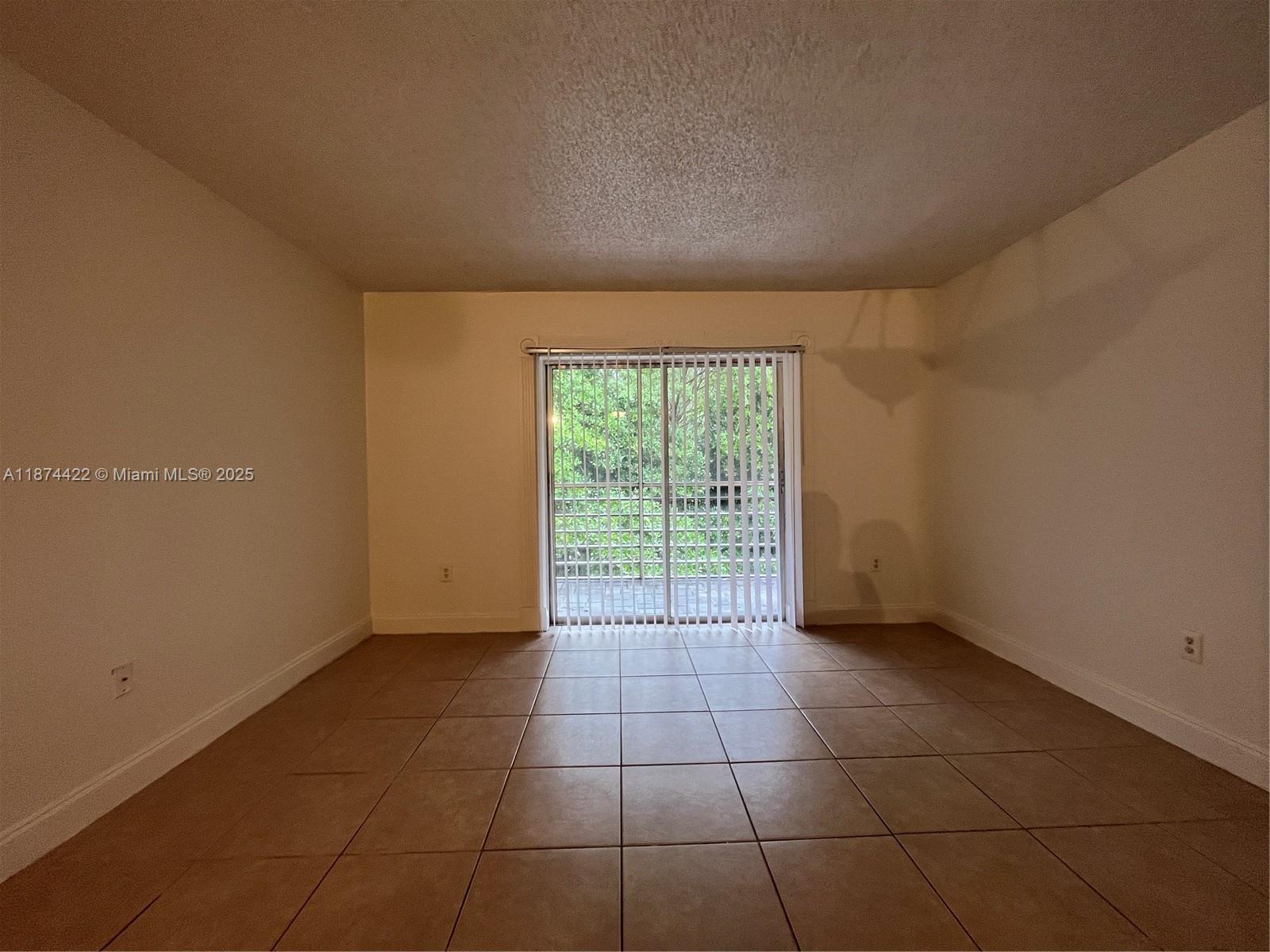 Building Photo - 4354 NW 9th Ave