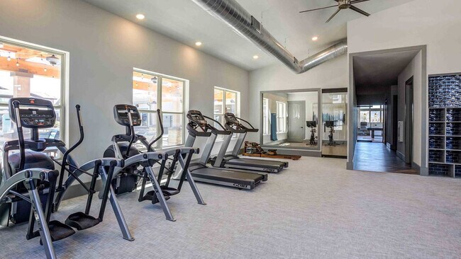 Building Photo - 23555 N Desert Peak Pkwy