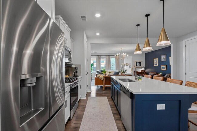 Building Photo - 1011 Swamp Harrier Ave