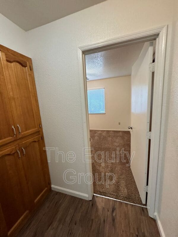 Building Photo - 1328 S Rossmoor St