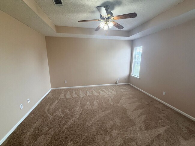 Building Photo - 3BD/2B in Valdosta, GA Close to Moody Air Force Base
