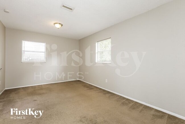 Building Photo - 8275 Jacaranda Ave