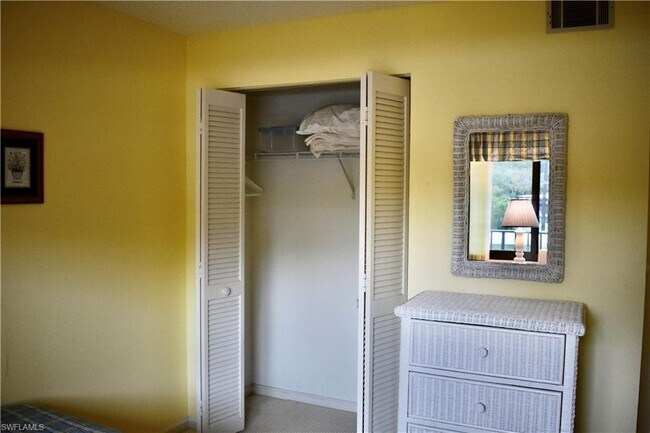 Building Photo - 5767 Deauville Cir