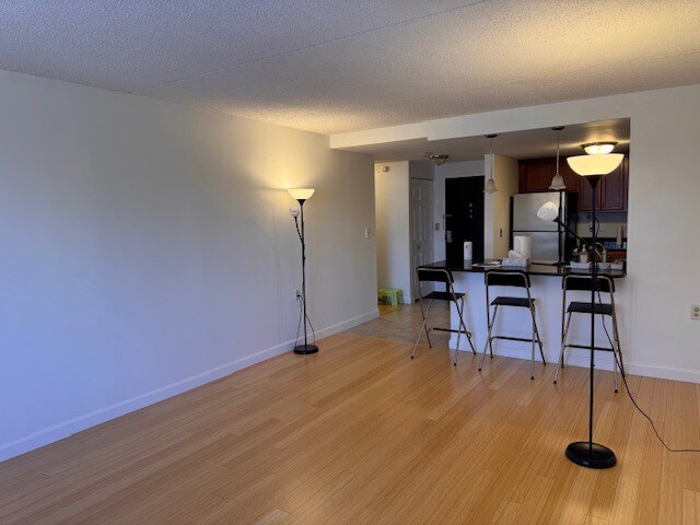 Building Photo - 30 Daniels St