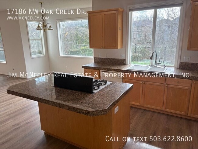 Building Photo - 17186 NW Oak Creek Dr