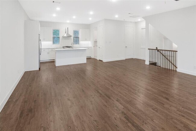 Building Photo - 3454 McFarlin Blvd