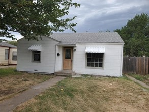 Building Photo - 4002 S Van Buren St