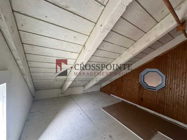 Building Photo - Coming Soon- 3 Bedroom 2 Bath in Whitehouse!