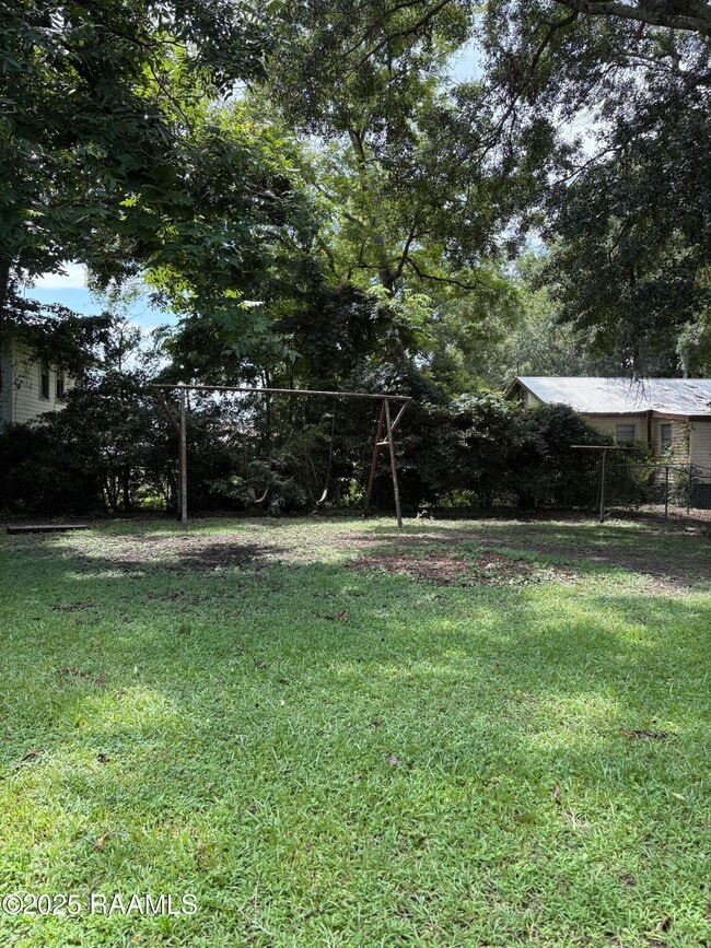 Building Photo - 134 Barton Pl