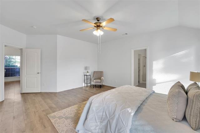 Building Photo - 2309 Trickling Creek Dr