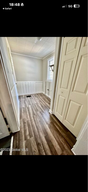 Building Photo - 35 Sherman Ave