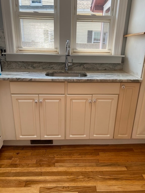 Building Photo - 1193 Pleasant St