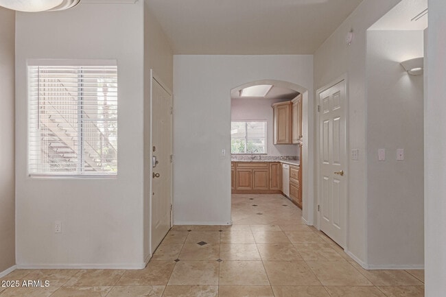 Building Photo - 5335 E Shea Blvd