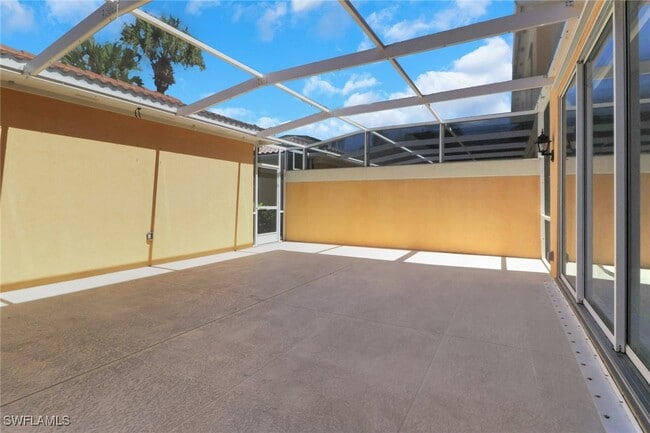 Building Photo - 28721 Alessandria Cir