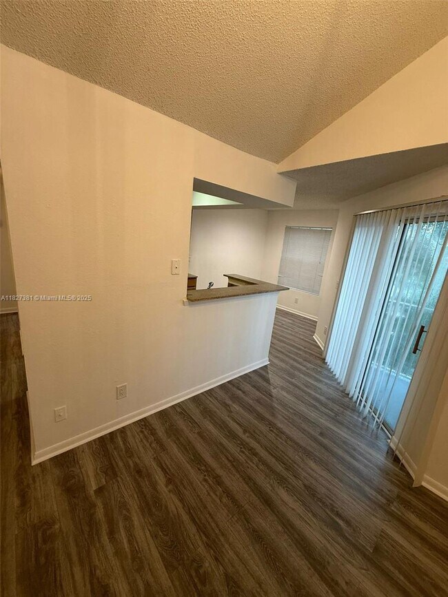 Building Photo - 11574 Westwood Blvd