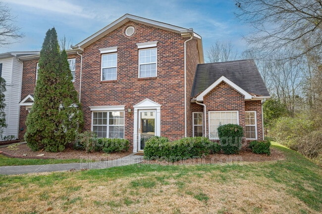 Primary Photo - 2104 Sardony Ln