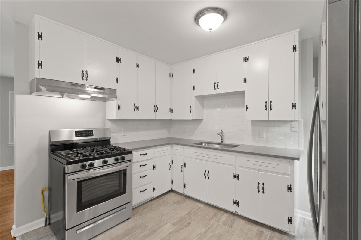 Kitchen View #2 - 2301 W 73rd St