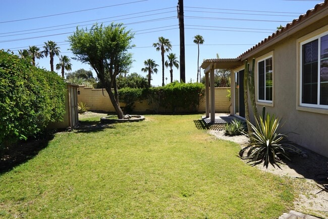 Building Photo - 67988 Cancha Cheyene