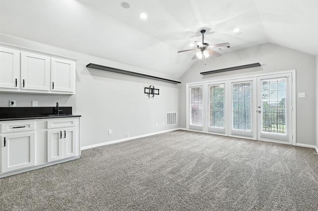Building Photo - 8828 Cypress Creek Rd