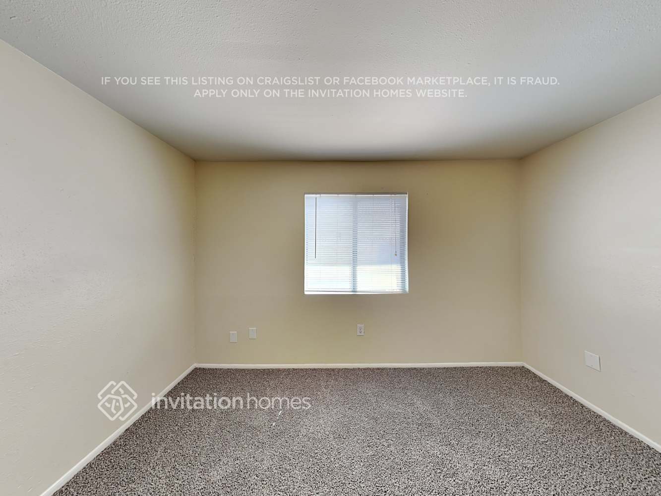 Building Photo - 7115 W North Ln