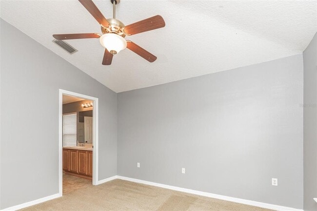 Building Photo - 6723 Breezy Palm Dr